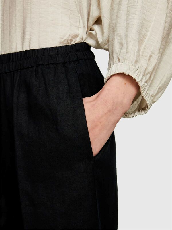 %100 Keten Beli Lastikli Önü Pileli Geniş Paça Pantolon Kadın Siyah Pantolon - 325P4AGHLF03U