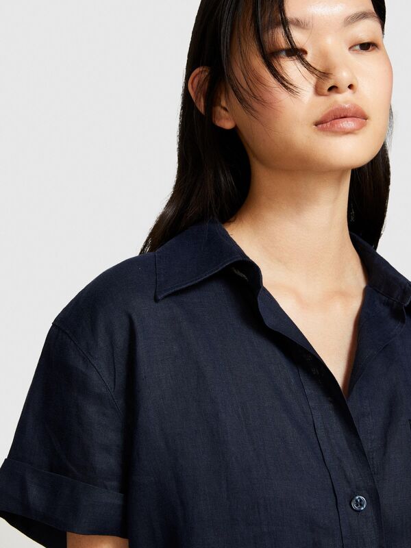 %100 Keten Düğmeli Göğüs Cepli Kısa Kollu Gömlek Kadın Lacivert Gömlek - 324P5BMLLQ042