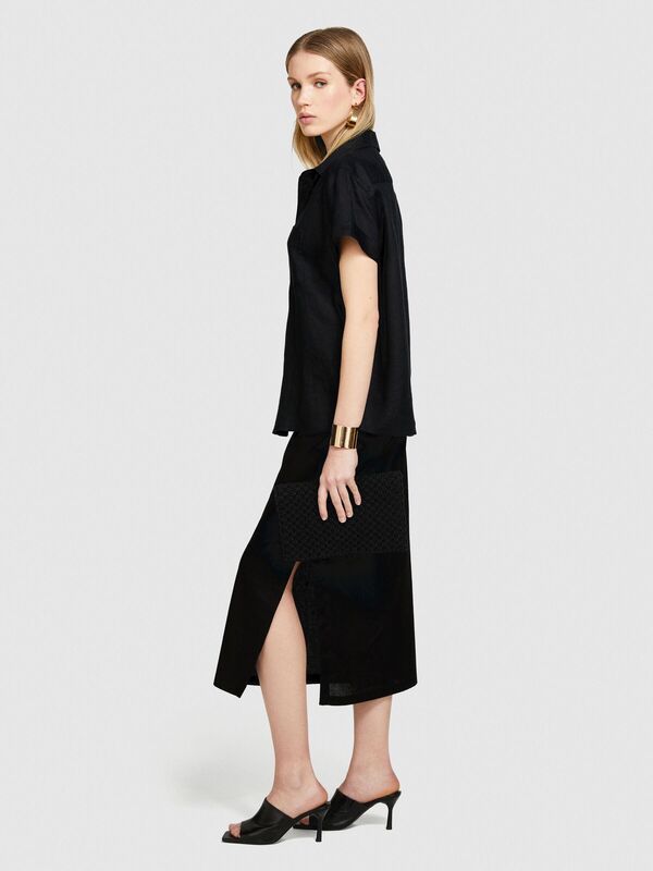 %100 Keten Düğmeli Göğüs Cepli Kısa Kollu Gömlek Kadın Siyah Gömlek - 324P5BMLLQ042