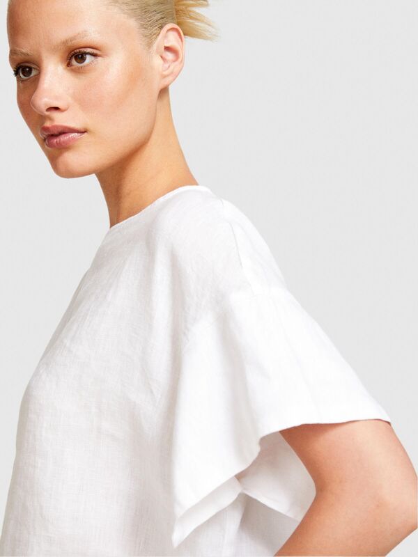 Sisley - %100 Keten Rahat Kesim Kayık Yaka Bluz Kadın Beyaz Bluz - 324P5BMLLQ06R