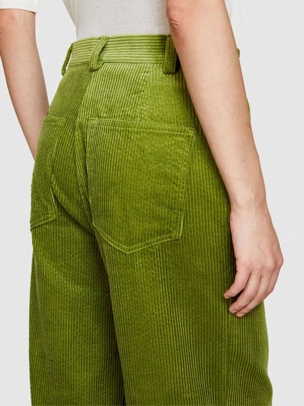 %100 Koton Geniş Paça Kadife Pantolon Kadın Yeşil T-Shirt - 323A453ULF040