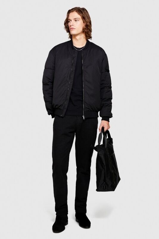 %100 Koton Slim Fit Desenli Kanvas Pantolon Erkek Siyah T-Shirt - 323A4TFHSE01T