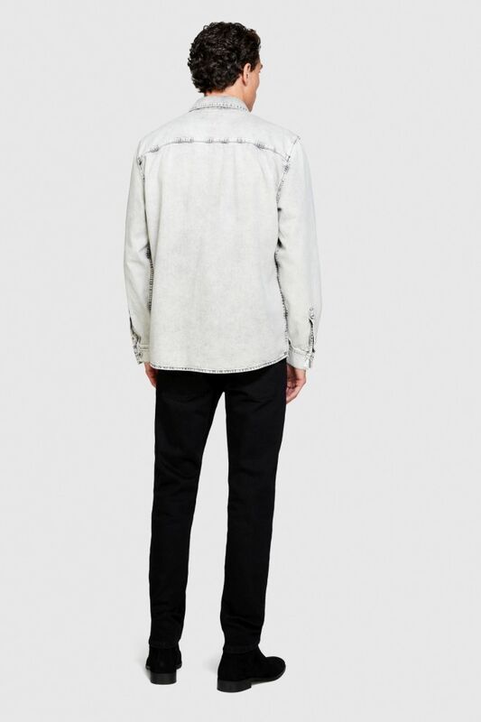 %100 Koton Vintage Görünümlü Denim Gömlek Erkek Lacivert Gömlek - 323A5TKYSQ039 %100 Koton Vintage Görünümlü Denim Gömlek Erkek Lacivert Gömlek - 323A5TKYSQ039