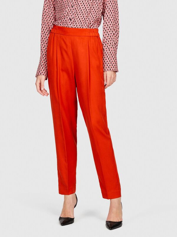 Sisley - %100 Liyosel Kemerli Jogger Pantolon Kadın Turuncu Pantolon - 323A4BJFLF00S