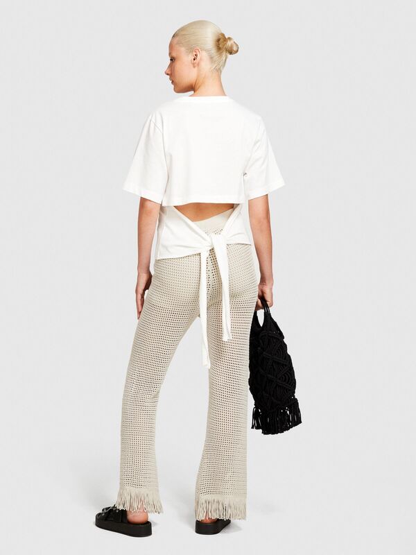 Sisley - %100 Pamuk Arkası Bağlanabilir İpli Bisiklet Yaka T-Shirt Kadın Kırık Beyaz T-Shirt - 324P3B4BL105G