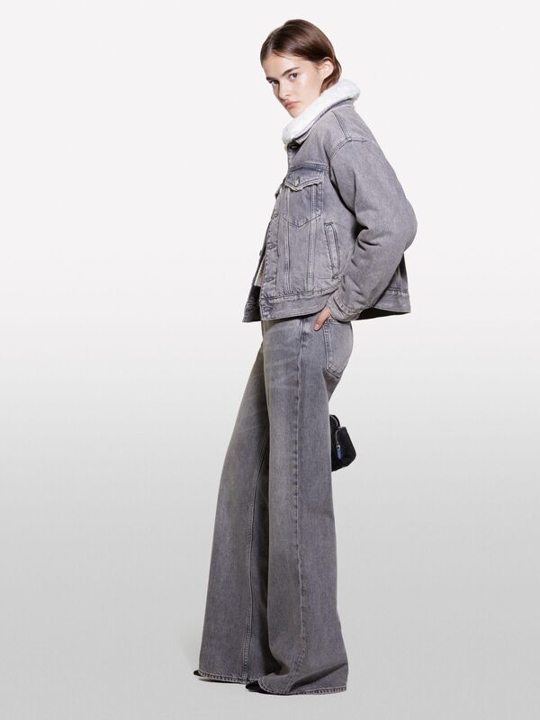 %100 Pamuk Beş Cepli Geniş Paça Normal Bel Denim Pantolon Kadın Siyah Pantolon - 324A4YRZLE03W