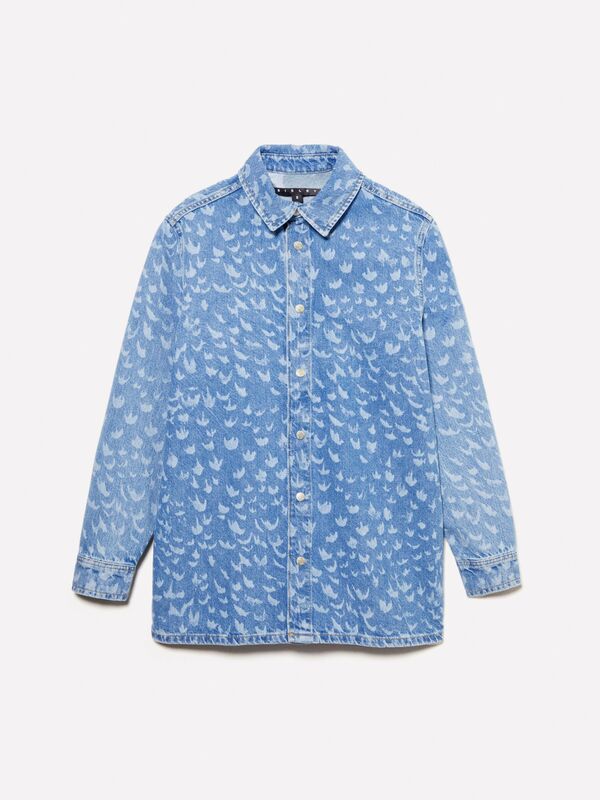%100 Pamuk Desenli Çıtçıtlı Relax Fit Denim Gömlek Kadın Buz mavisi Denim Gömlek - 325P53Y3LQ08I