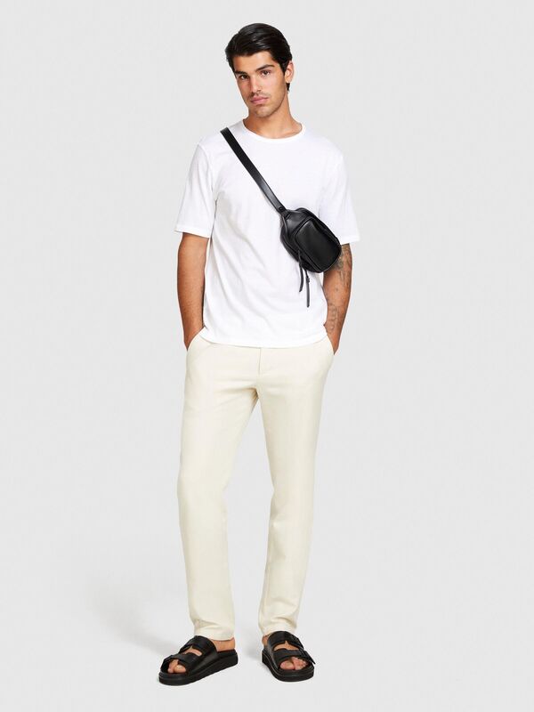 %100 Pamuk Dikişsiz Yaka Detaylı T-Shirt Erkek Beyaz T-Shirt - 324P3P7XS103K