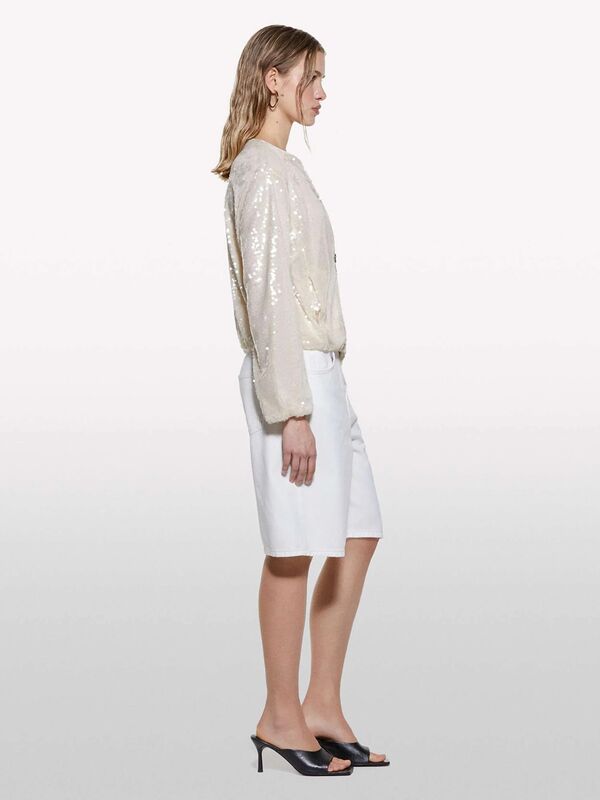 %100 Pamuk Düşük Bel Relax Fit Bermuda Denim Şort Kadın Bej Denim Şort - 325P4W9KL901L