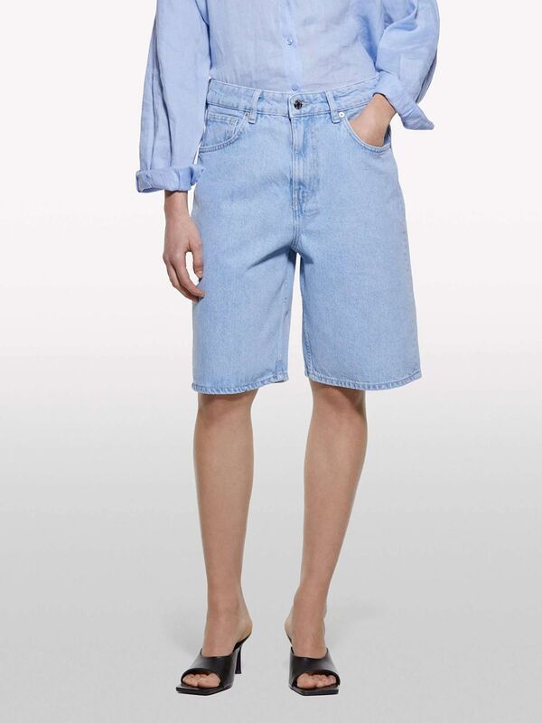 %100 Pamuk Düşük Bel Relax Fit Bermuda Denim Şort Kadın Mavi Denim Şort - 325P4W9KL901L