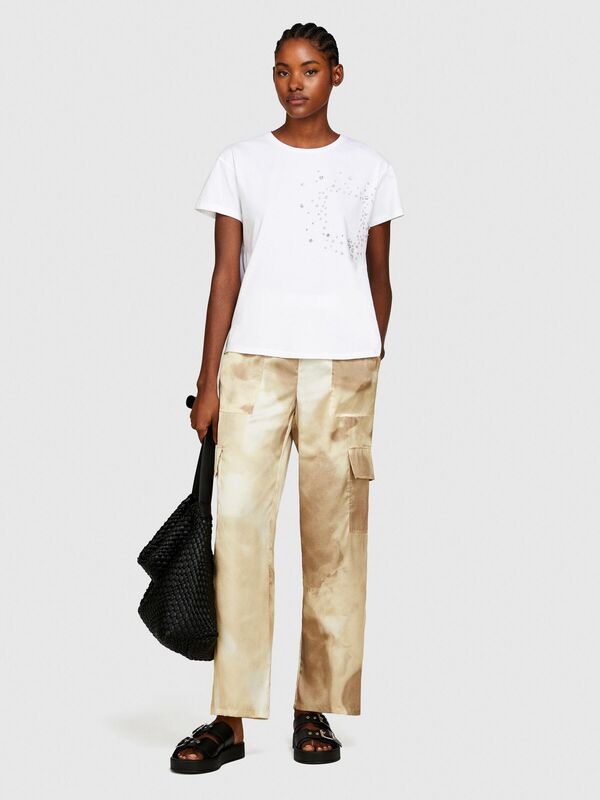 %100 Pamuk Göğsü Payet İşlemeli Bisiklet Yaka T-Shirt Kadın Beyaz T-Shirt - 324P3F1QL1054