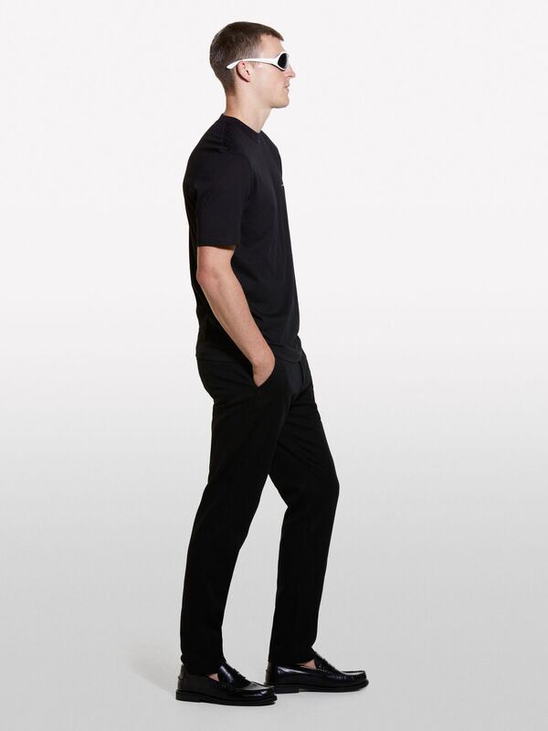 %100 Pamuk Normal Kesim Bisiklet Yaka Baskılı T-Shirt Erkek Siyah T-Shirt - 324A3I1XS103W