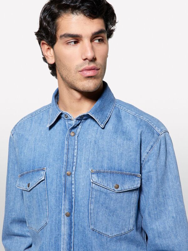 %100 Pamuk Önü 2 Cepli Regular Fit Denim Gömlek Erkek Mavi Denim Gömlek - 325P53GESQ04G