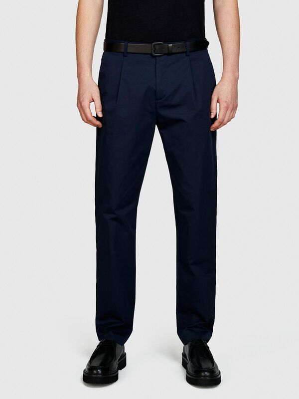 Sisley - %100 Pamuk Önü Pileli Dar Paça Pantolon Erkek Lacivert Pantolon - 324P4FBHSF03U