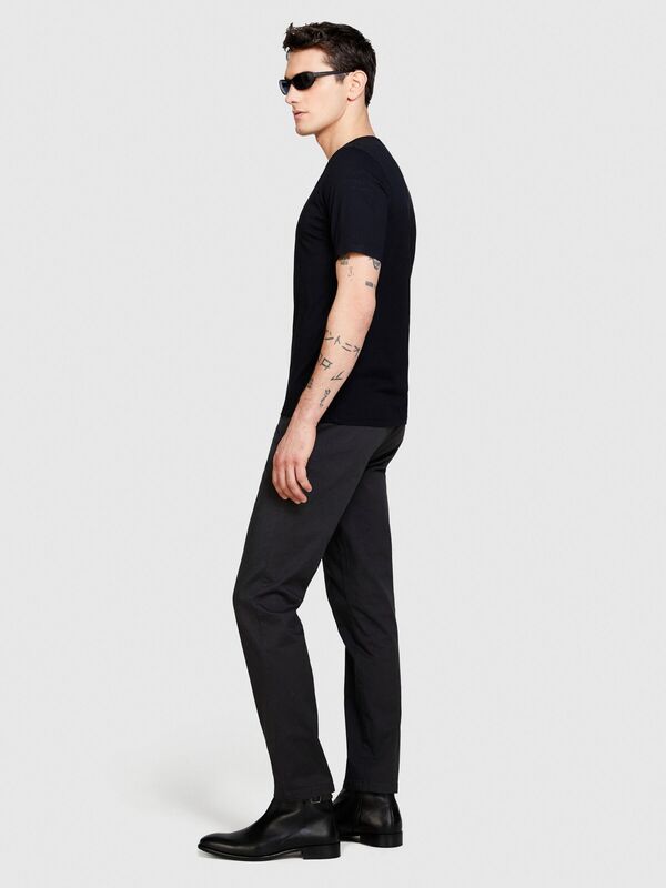 %100 Pamuk Regular Fit Bisiklet Yaka T-Shirt Erkek Siyah T-Shirt - 324P3I1XS101J