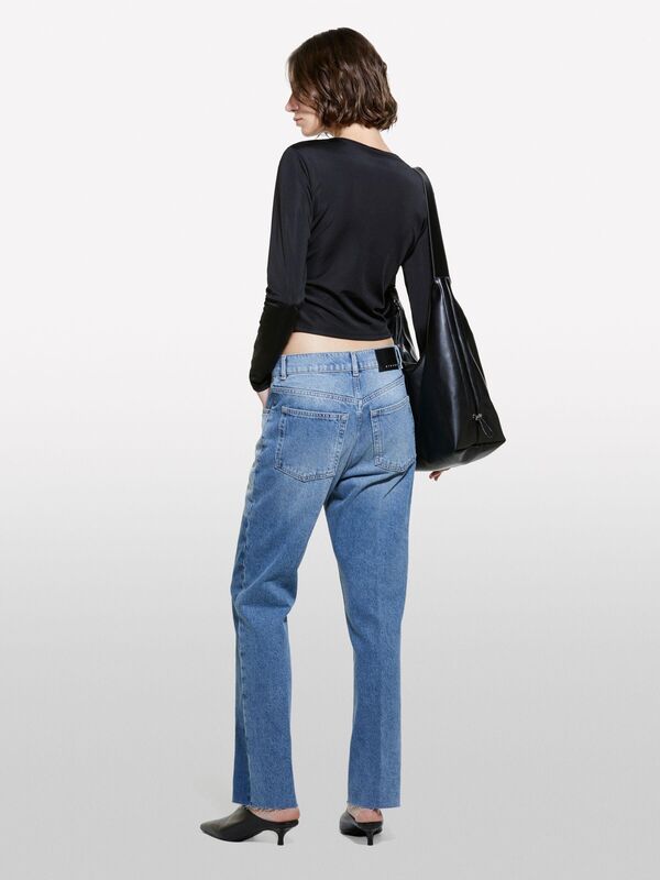%100 Pamuk Renk Bloklu Düşük Bel Denim Pantolon Kadın Siyah Mix Pantolon - 324A43WTLE03M