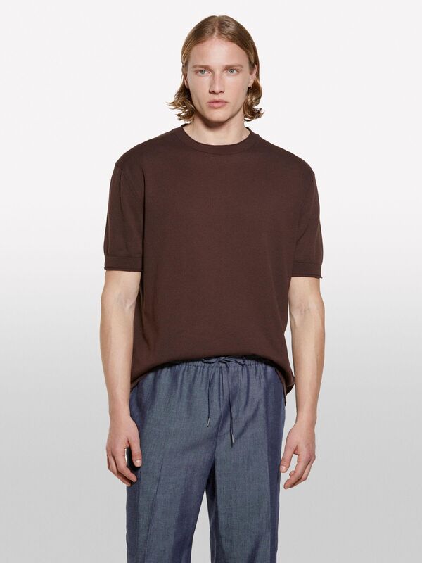 Sisley - %100 Pamuk Ribana Detaylı Kısa Kollu Kazak Erkek kahverengi Kazak - 325P1028S104G