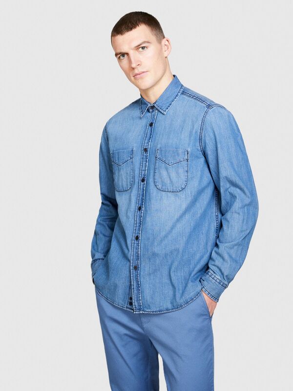 %100 Pamuk Yıkama Efektli Cep Detaylı Denim Gömlek Erkek Renkli Gömlek - 324P5FV6SQ017 %100 Pamuk Yıkama Efektli Cep Detaylı Denim Gömlek Erkek Renkli Gömlek - 324P5FV6SQ017