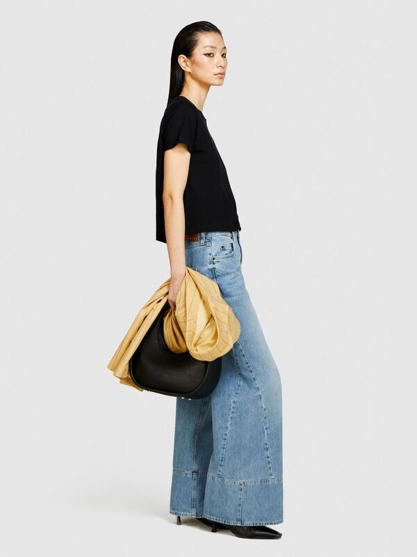 %100 Pamuk Yuvarlak Yakalı T-Shirt Kadın Siyah T-Shirt - 324P3I1XL101S