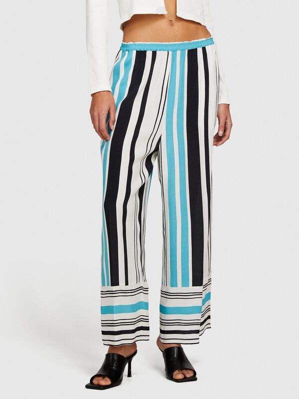 Sisley - %100 Viskoz Beli Lastikli Paça Detaylı Desenli Kloş Pantolon Kadın Lacivert Pantolon - 324P4VJDLF05C