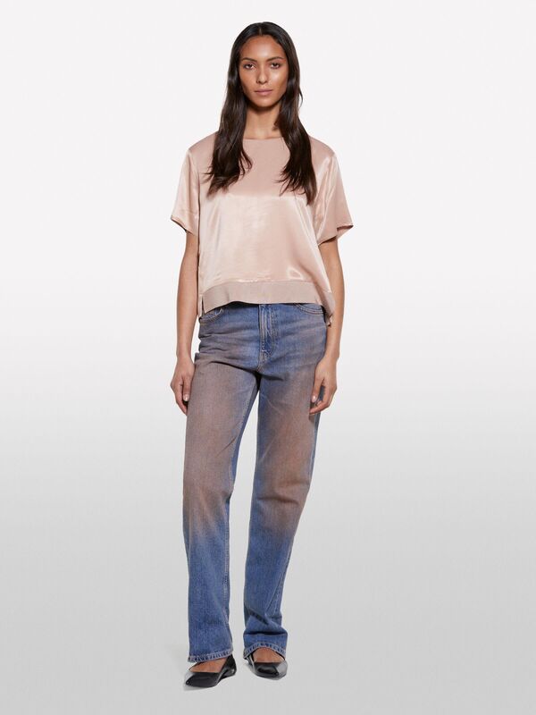 %100 Viskoz Etek Ucu Ribanalı Yırtmaçlı Geniş Yaka Saten Bluz Kadın Sütlü Kahve Bluz - 325P52BZLQ075