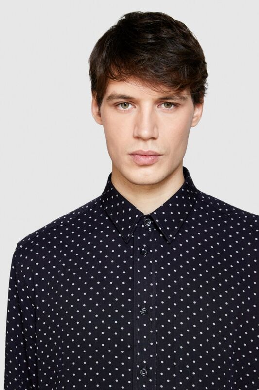 %100 Viskoz Regular Fit Puantiyeli Gömlek Erkek Renkli Gömlek - 323A5W7SLQ06M %100 Viskoz Regular Fit Puantiyeli Gömlek Erkek Renkli Gömlek - 323A5W7SLQ06M