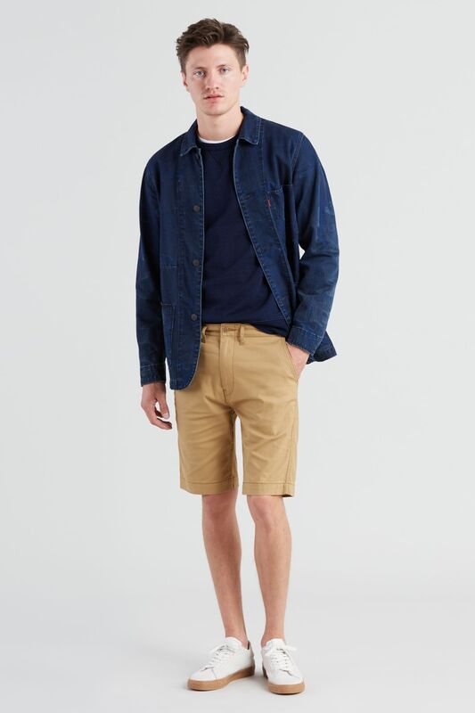 Levi's - 502 TAPER CHINO SHORTS HARVEST GOLD PO Erkek Mavi Şort - 52438