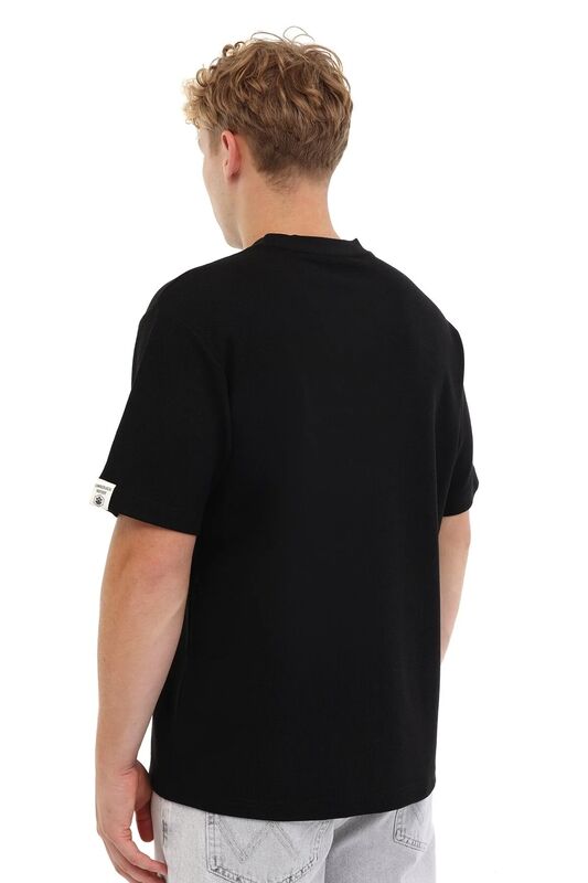 5W ML NECK 11BS60 5PR Erkek Siyah T-Shirt - 102054775