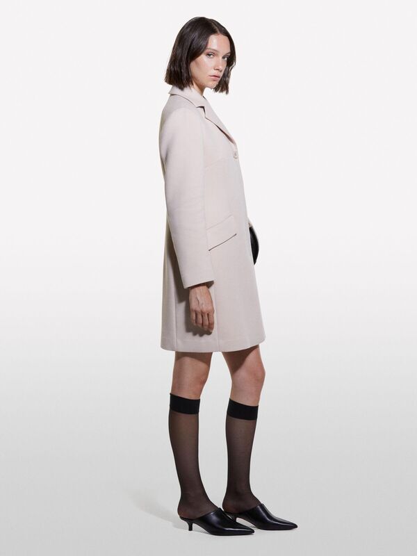 Astarlı Düğmeli Kapaklı Cep Tasarımı Erkek Yaka Kaban Kadın Pudra Kaban - 324A22GWLN04G