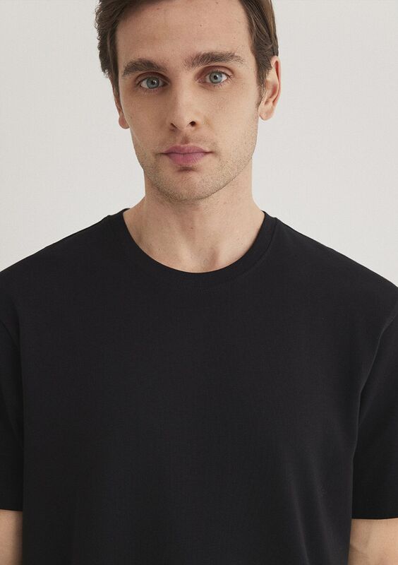 BASIC BİSİKLET YAKA TİŞÖRT Erkek Siyah Basic T-Shirt - M0610252