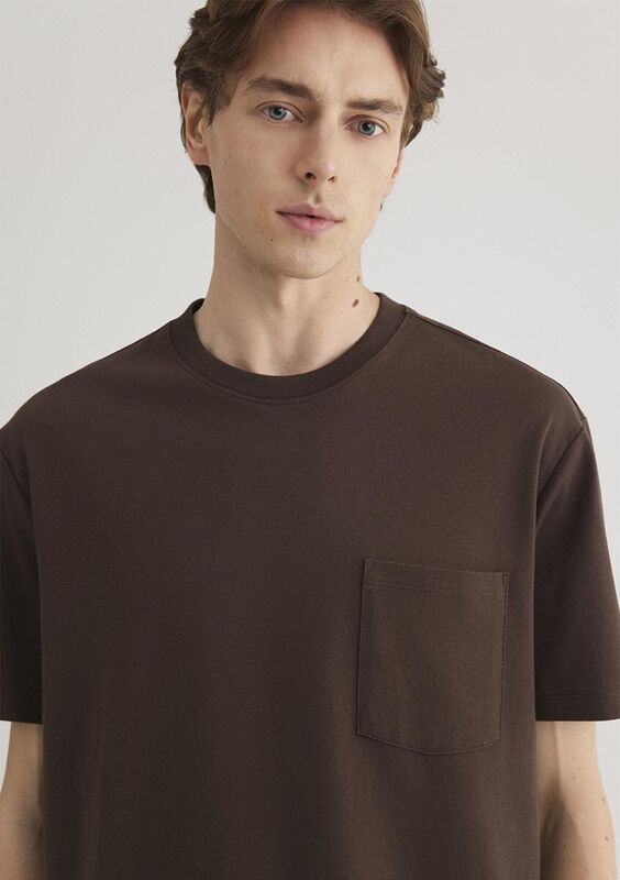 CEPLİ TİŞÖRT Erkek Hot Fudge Basic T-Shirt - M066248