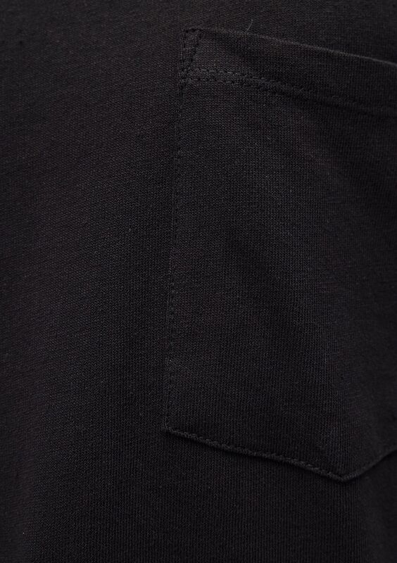 CEPLİ TİŞÖRT Erkek Siyah T-Shirt - M066248