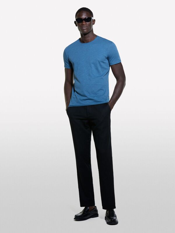 Sisley - Erk_%100 Pamuk Bisiklet Yaka Slim Fit Slub T-Shirt Erkek Petrol Mavisi T-Shirt - 324A3WF0S101K