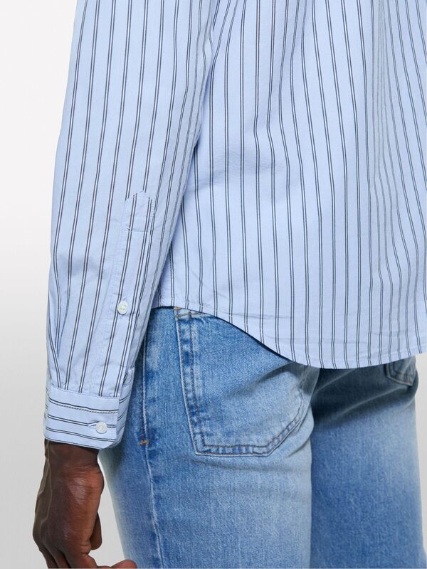 Sisley - Erk_%100 Pamuk Normal Kesim Çizgi Detaylı Uzun Kollu Gömlek Erkek Mavi Mix Gömlek - 324A5B8SSQ03T