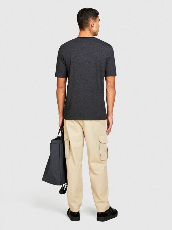 Sisley - Esnek Trapered Fit Kargo Pantolon Erkek Beyaz T-Shirt - 323A4AIHSF02V