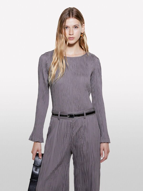 Etek Ucu Kloş Detaylı Uzun Kollu Yuvarlak Yaka Bluz Kadın Füme Bluz - 324A5IWWLQ07D