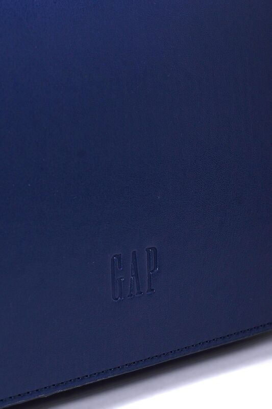 GAP KADIN OMUZ ÇANTASI Kadın Koyu Mavi Çanta - 08116 GAP KADIN OMUZ ÇANTASI Kadın Koyu Mavi Çanta - 08116