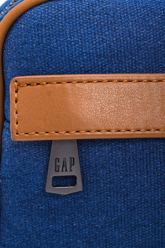 GAP KADIN OMUZ ÇANTASI Kadın Koyu Mavi Çanta - 08571 GAP KADIN OMUZ ÇANTASI Kadın Koyu Mavi Çanta - 08571