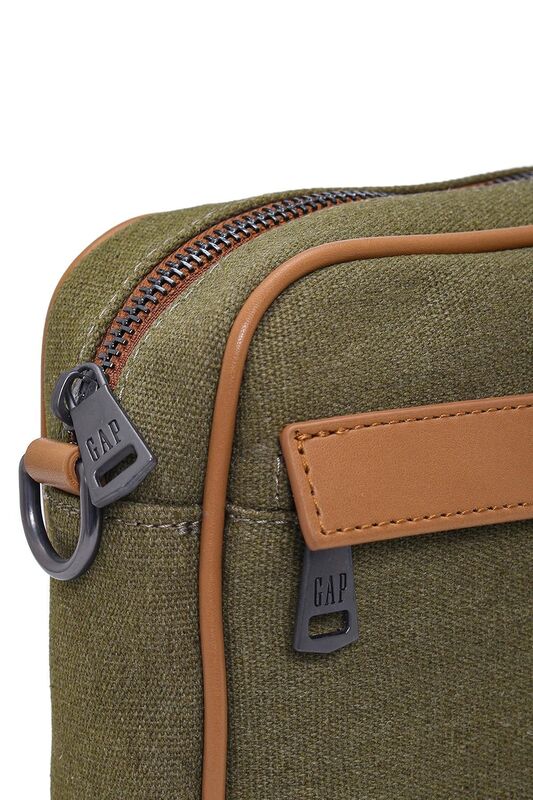 GAP KADIN OMUZ ÇANTASI Kadın Yeşil Çanta - 08539 GAP KADIN OMUZ ÇANTASI Kadın Yeşil Çanta - 08539