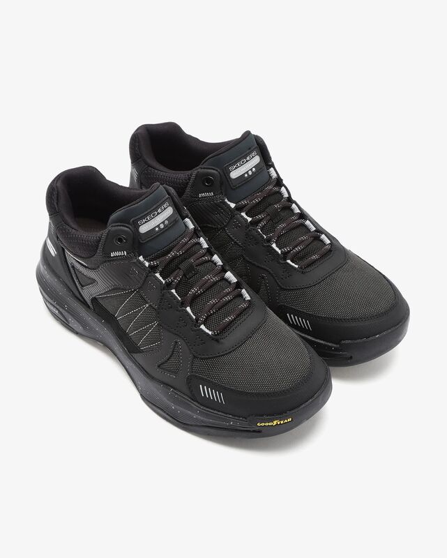 Go Walk Arch Fit Outdoor Erkek Siyah Bot - 216471