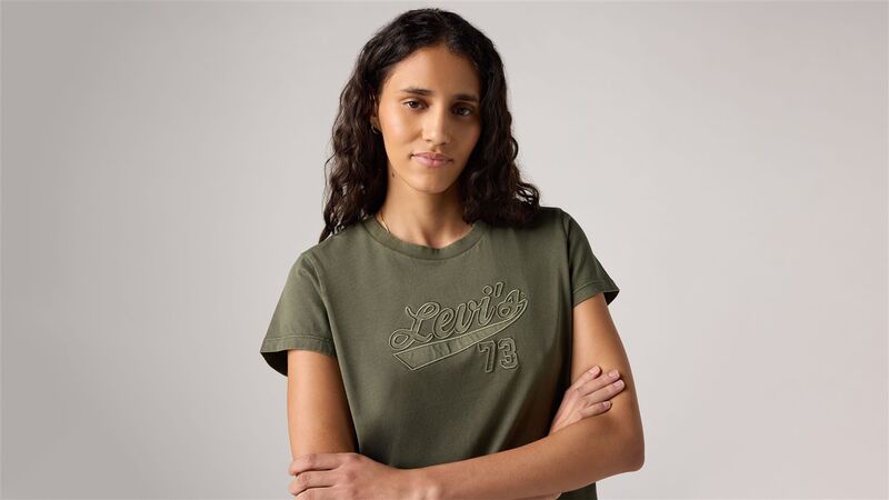 GRAPHIC BOXY TSHIRT SATIN SCRIPT DEEP D Kadın Yeşil T-Shirt - A8804