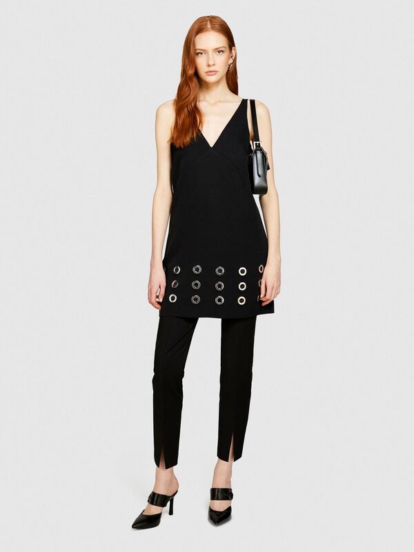 Halka Detaylı V Yaka Askılı Mini Elbise Kadın Siyah Elbise - 324P4FZXLV05H