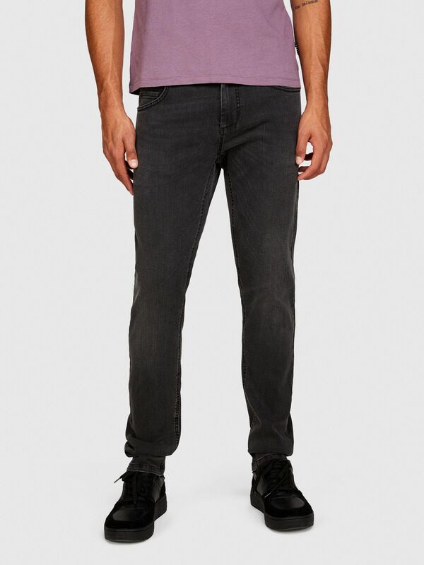 Helsinki Skinny Fit Ultra Esnek Denim Pantolon Erkek 800 T-Shirt - 323A4Y7V576L9