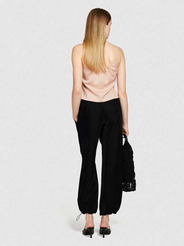 İnce Askılı Derin Büzgü Yakalı Üst Kadın 04W Bluz - 324P51MGLH016