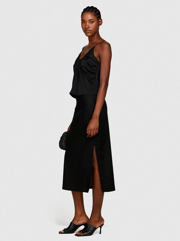 İnce Askılı Derin Büzgü Yakalı Üst Kadın Siyah Bluz - 324P51MGLH016