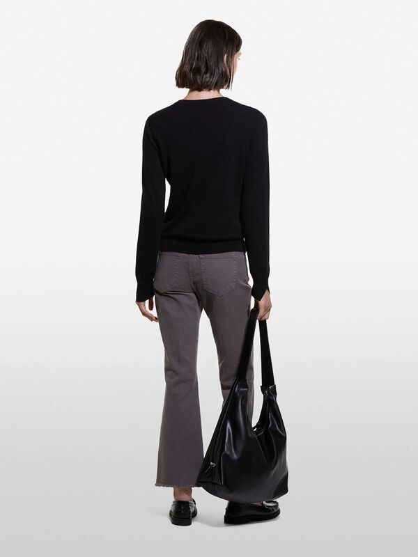 Kaşmir Karışımlı Regular Fit Kazak Kadın Siyah Kazak - 325A102HM100F