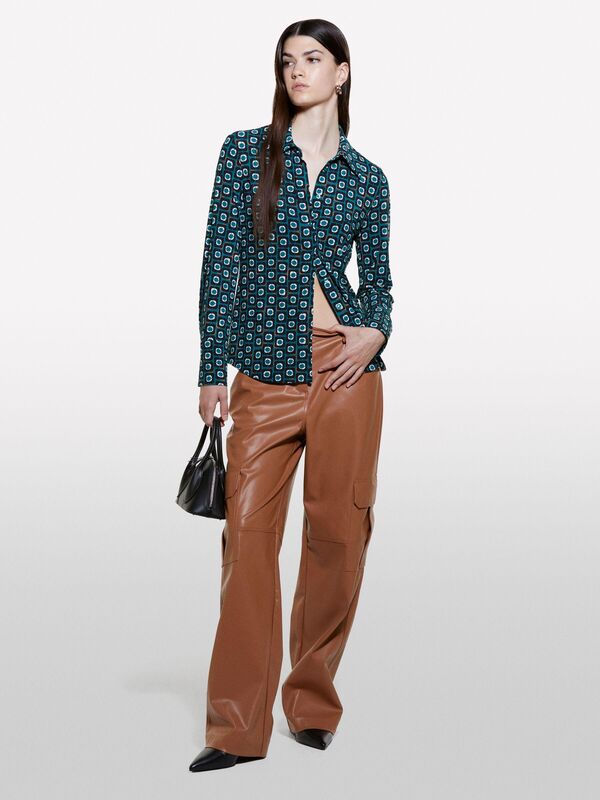 Kdn_Tamamı Baskılı Dar Kesim Uzun Kollu Gömlek Kadın Koyu Yeşil Mix Gömlek - 324A52D3LQ07H