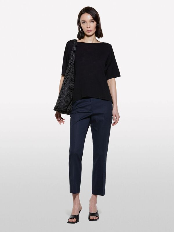 Sisley - Keten Karışımlı Bisiklet Yaka Oversize T-Shirt Kadın Siyah T-Shirt - 325P105GM106H