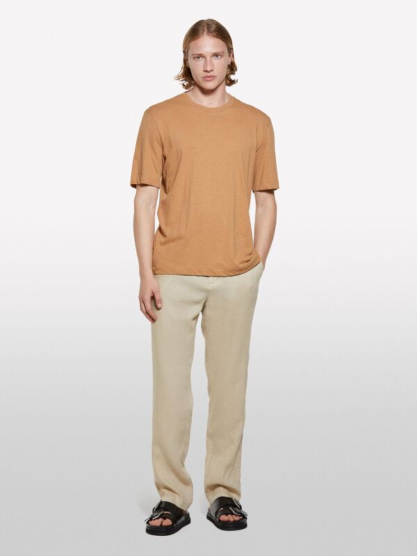 Sisley - Keten Karışımlı Bisiklet Yaka Regular Fit T-Shirt Erkek Kahverengi T-Shirt - 325P3D8FS104L