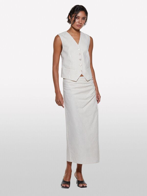 Keten Karışımlı Cepli V Yaka Yelek Kadın Siyah Yelek - 325P25ICLJ00S